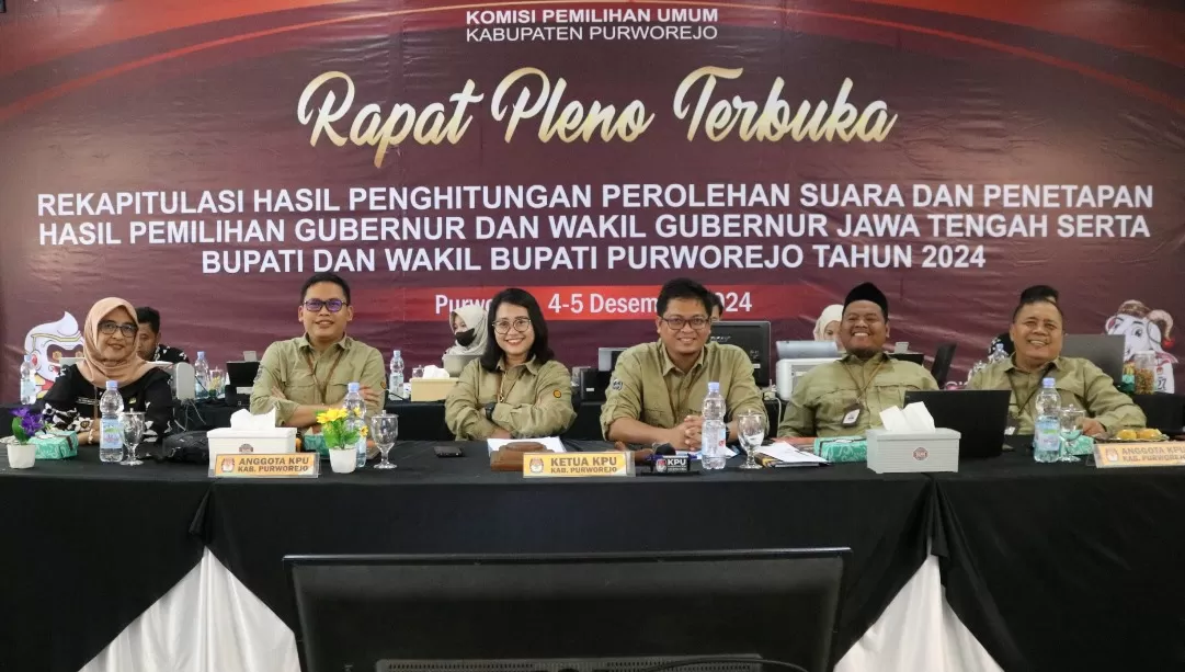 Rapat Pleno Terbuka Rekapitulasi Hasil Penghitungan Perolehan Suara serta Penetapan Hasil Pemilihan Gubernur dan Wakil Gubernur Jawa Tengah serta Bupati dan Wakil Bupati Purworejo Tahun 2024, di Aula  (istimewa)