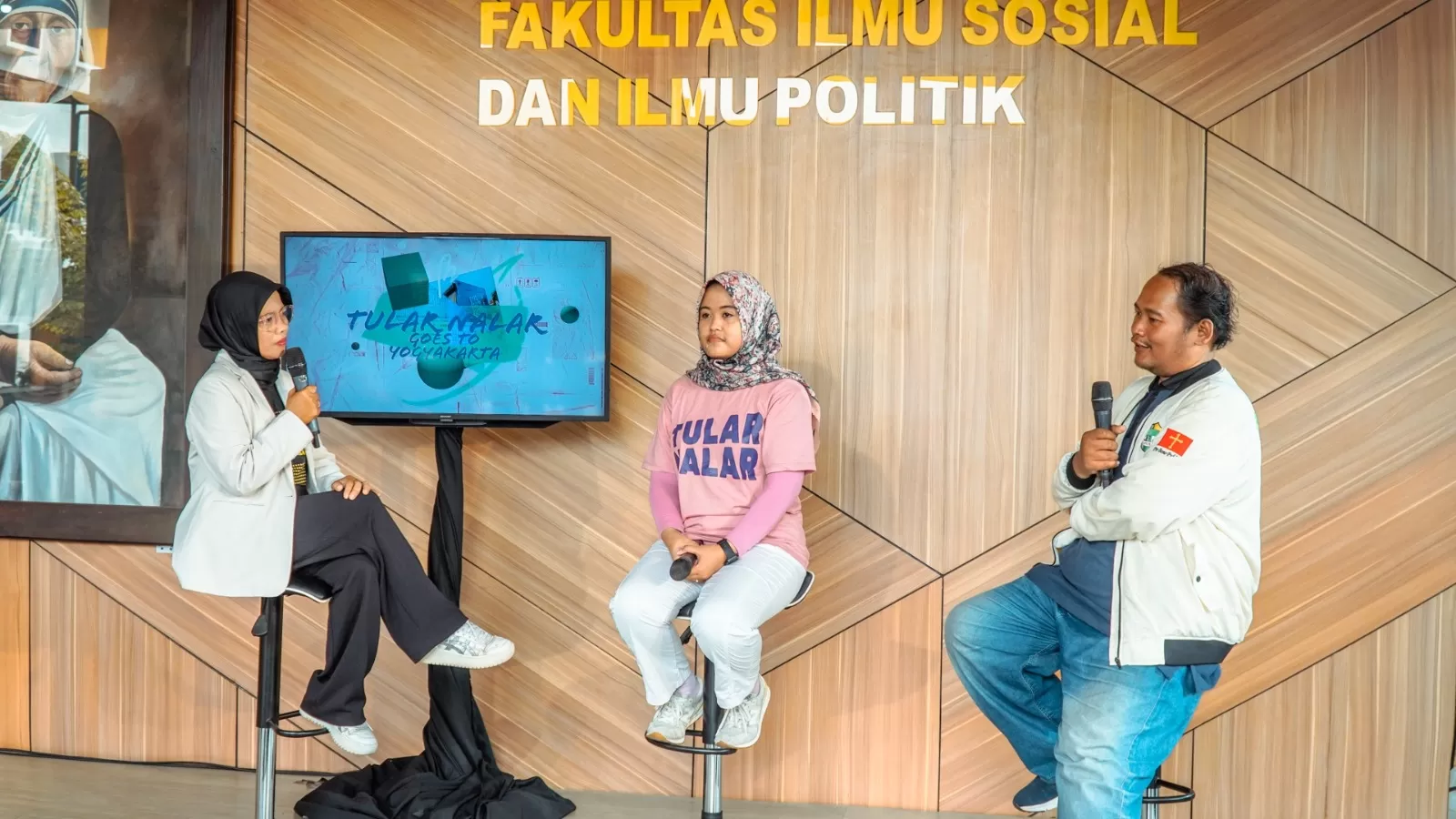 Sesi sharing Tular Nalar gelaran Fisip UAJY (Ist)