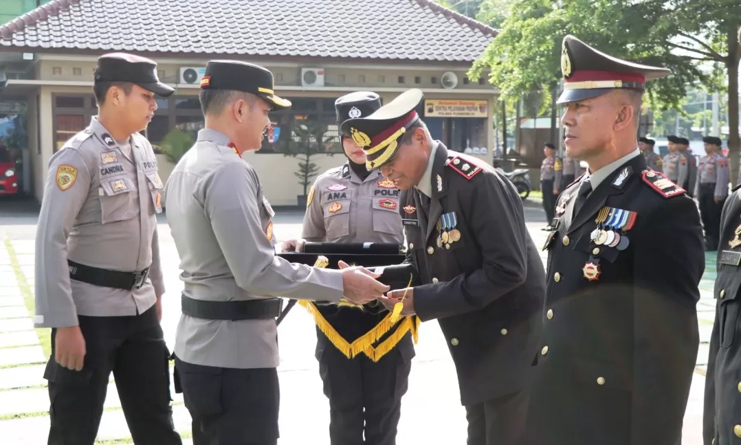  Upacara Wisuda Purna Bhakti Polres&nbsp;Purworejo 2024 di lapangan Mapolres setempat.&nbsp;