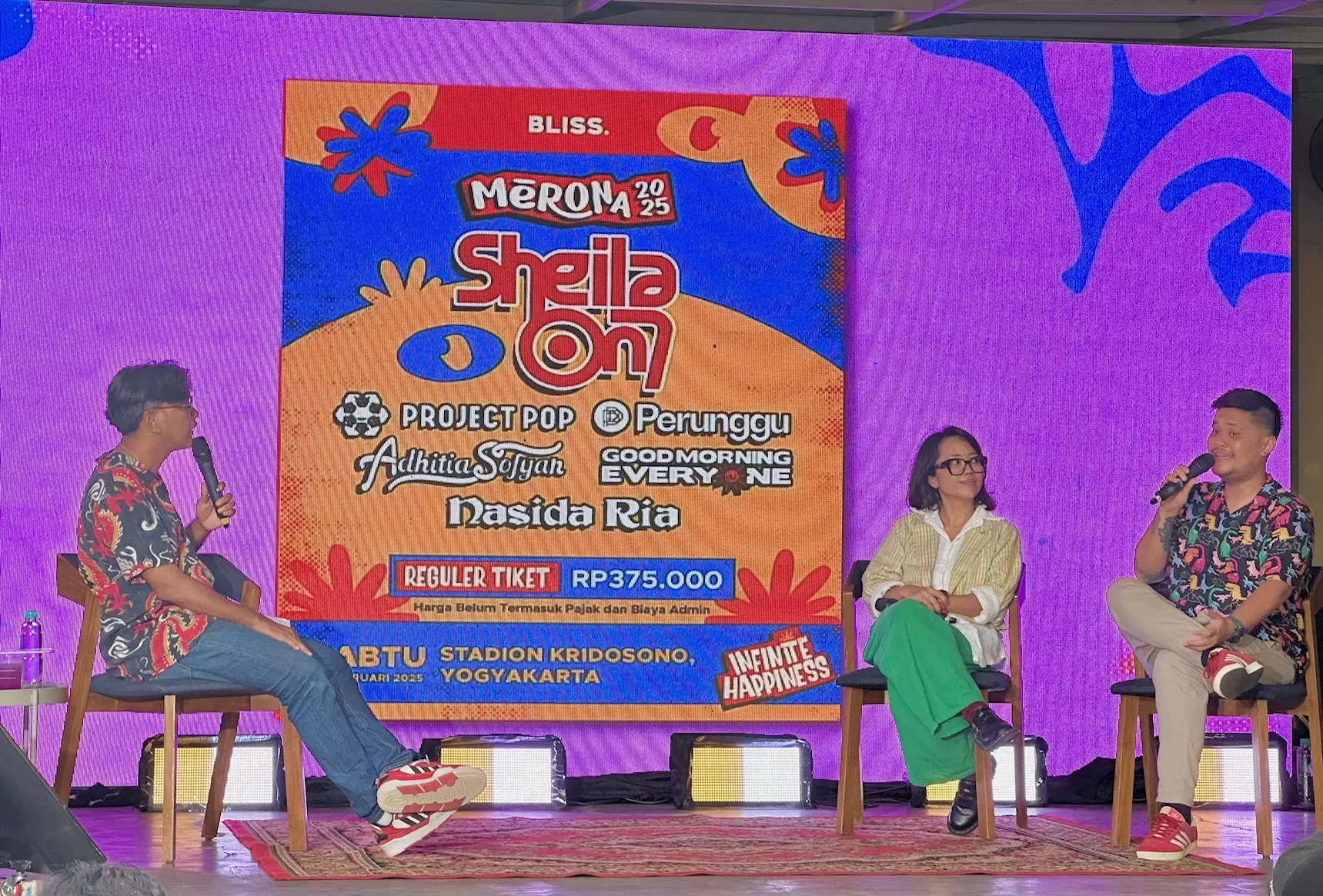 Penyelenggara Merona Fest saat berbincang dengan media (Harminanto)