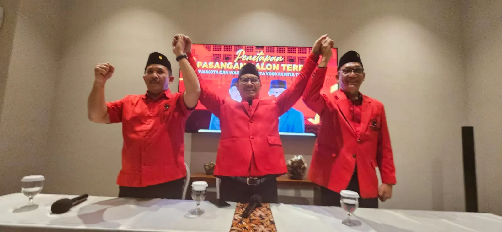 Eko Suwanto bersama Walikota dan Wakil Walikota Yogyakarta, Hasto Wardoyo dan Wawan Hermawan (Foto Istimewa)