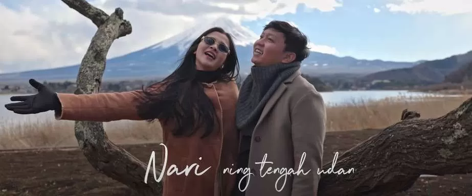 Denny Caknan feat Bella Bonita menyanyikan lagu 'Sinarengan' ((Foto: youtube.com/@dennycaknan6996))