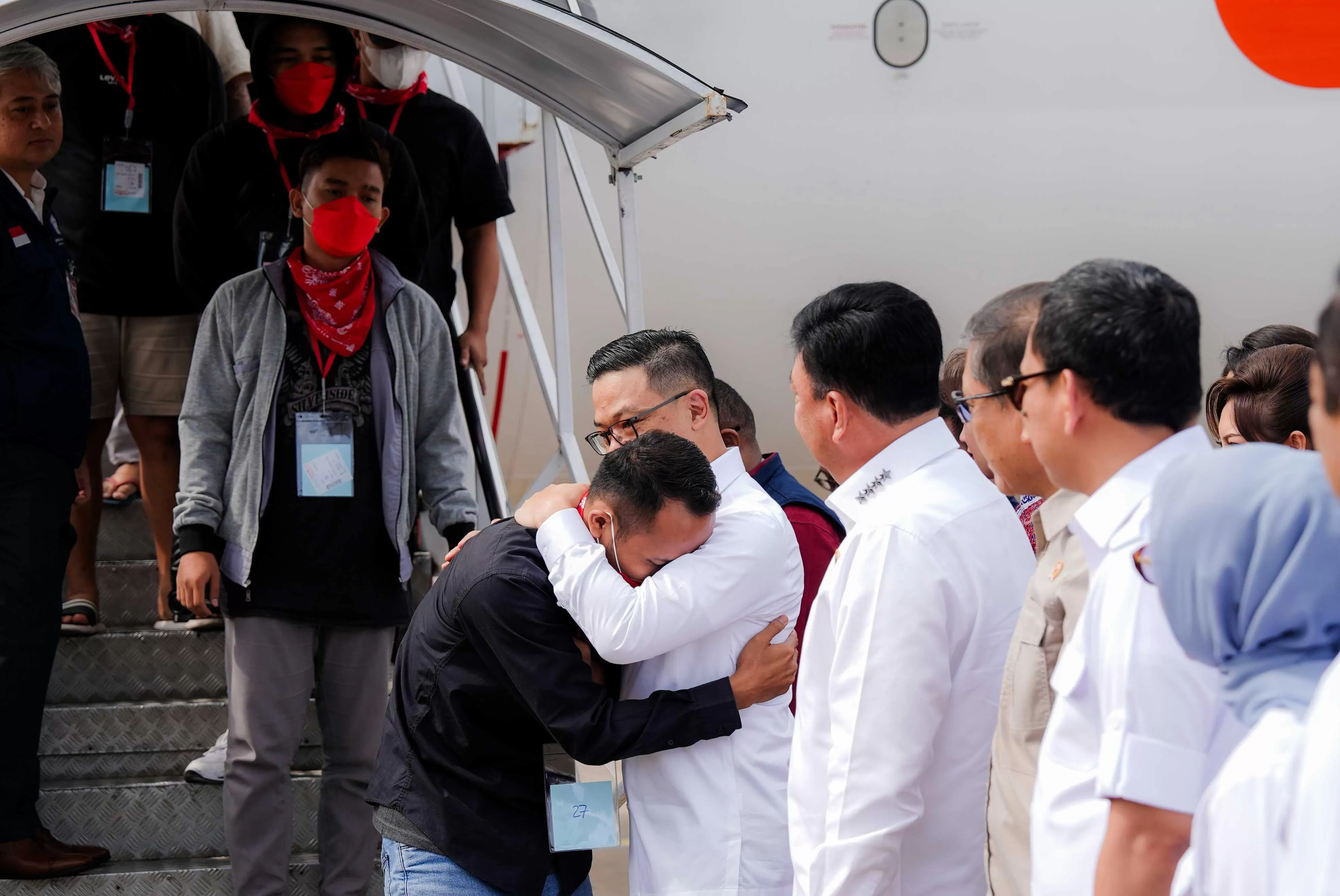 Tim Pelindungan WNI Kementerian Luar Negeri, dibantu oleh KBRI Yangon dan KBRI Bangkok, Selasa, 18 Maret, telah berhasil memulangkan 400 WNI terduga korban TPPO terjerumus jaringan online scam