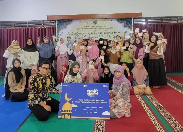 PT Bank Rakyat Indonesia (Persero) Tbk melalui program BRI Peduli Berbagi Bersama BRI Group memberikan santunan kepada 200 anak yatim/piatu di Yogyakarta. (Dok. BRI)