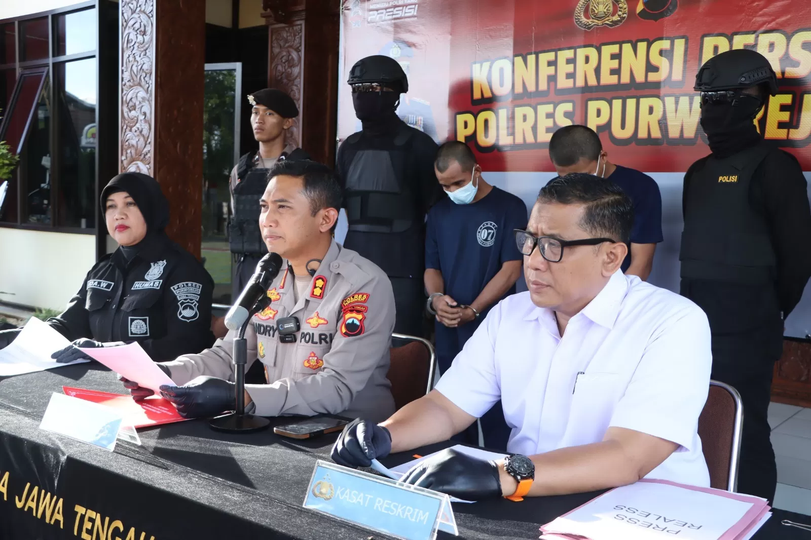 Kapolres Purworejo AKBP Andry Agustiano, S.I.K., M.Si saat gelar perkara kasus Curanmor di Mapolres Purworejo.