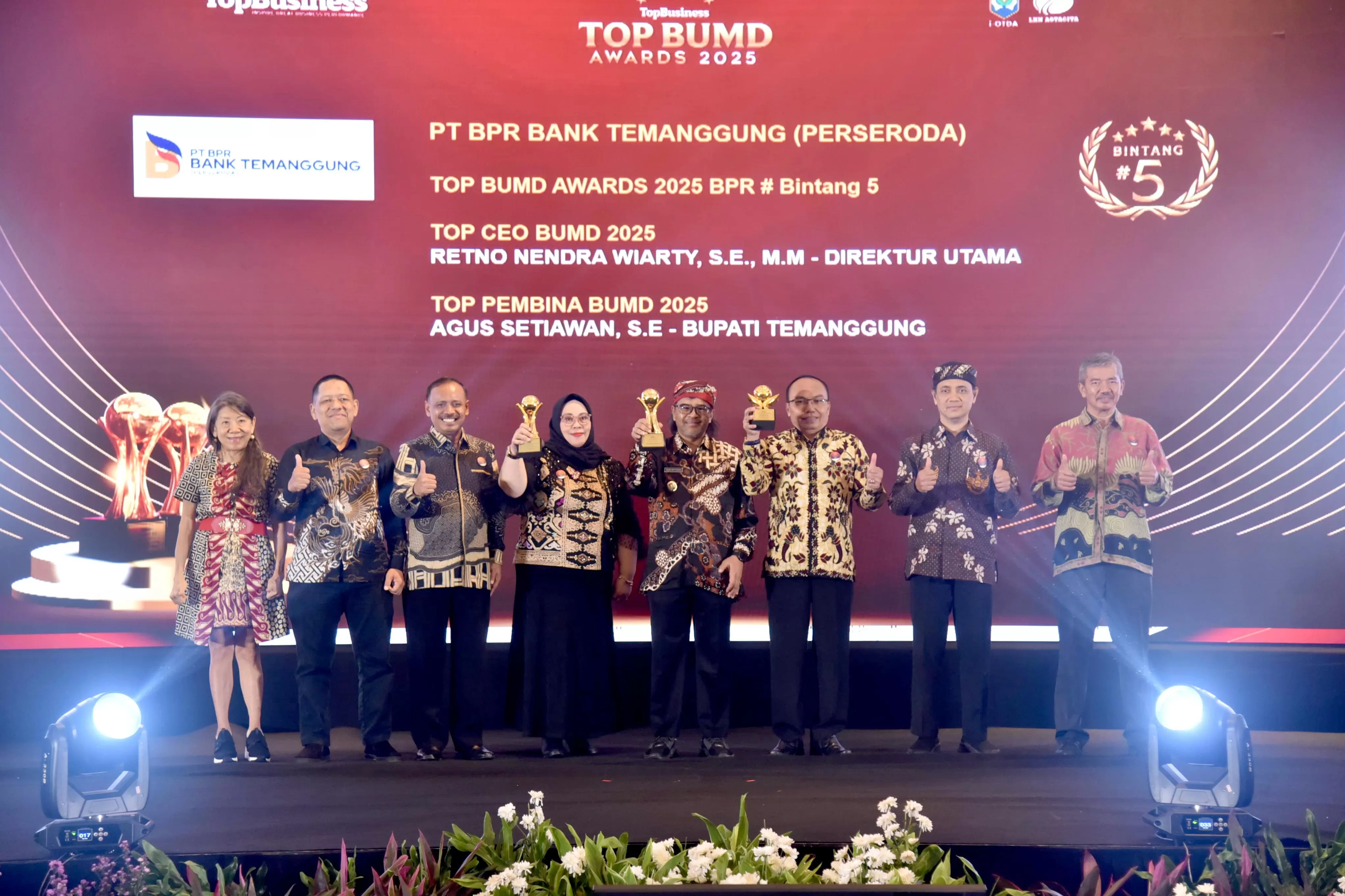 Deretan para peraih penghargaan (Dok. Pemkab Temanggung)