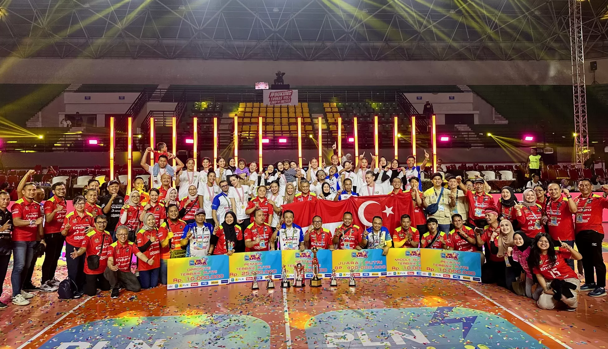 Tim Jakarta Pertamina Enduro raih juara Proliga 2025 (Harminanto) 