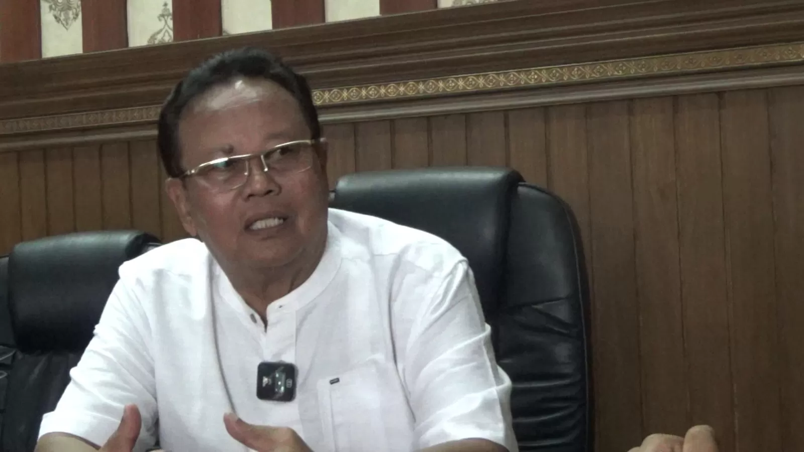 Ketua DPRD DIY, Nuryadi SPd