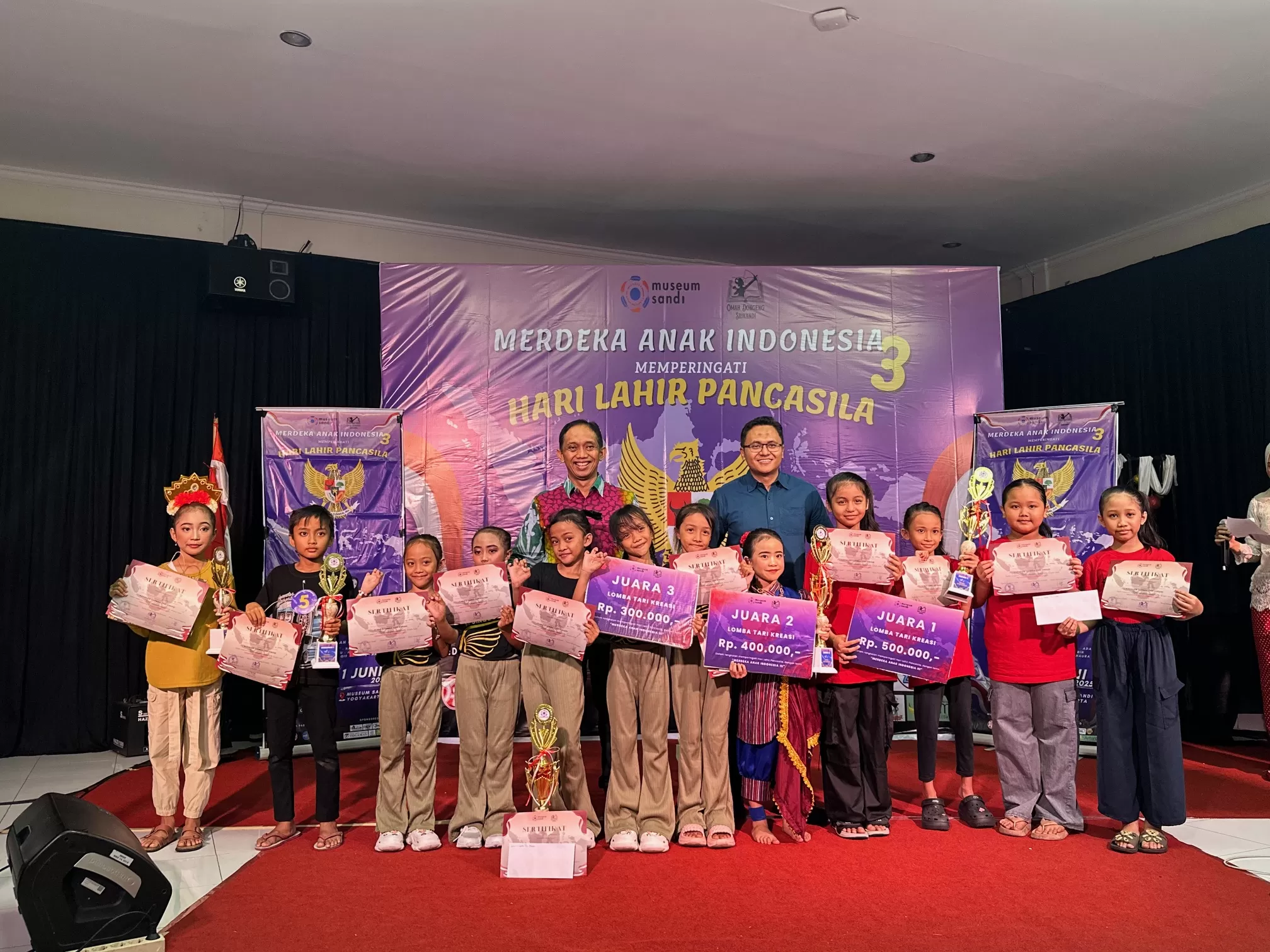   Para juara lomba peringatan Harlah Pancasila di Museum Sandi (Harminanto)