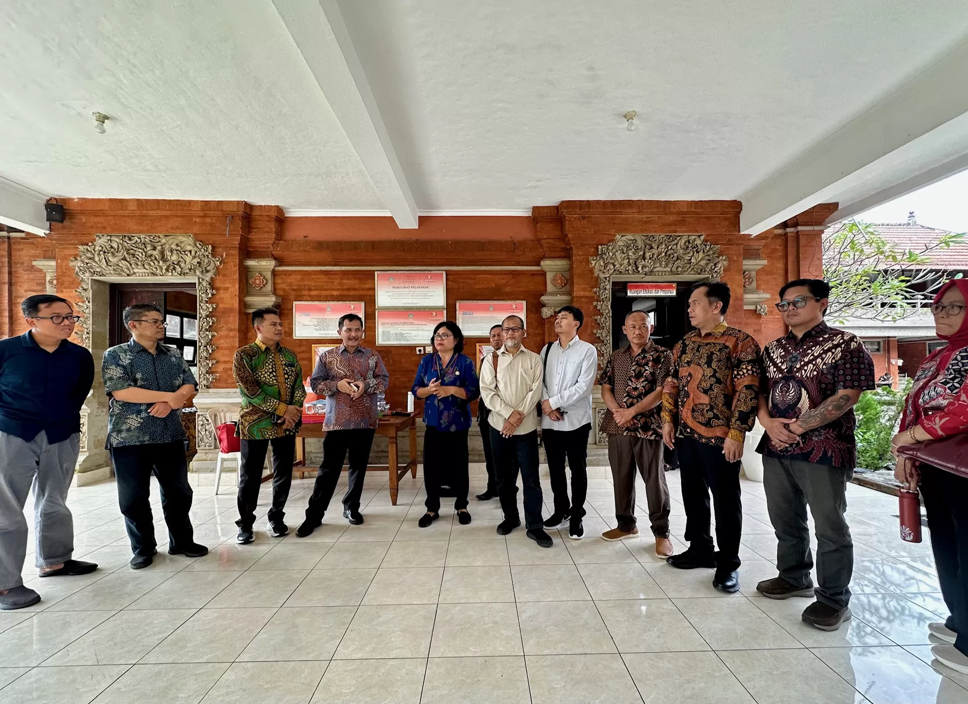 Komisi A DPRD DIY saat berada di Monumen Perjuangan Rakyat Bali dan Museum Bali (Harminanto)  