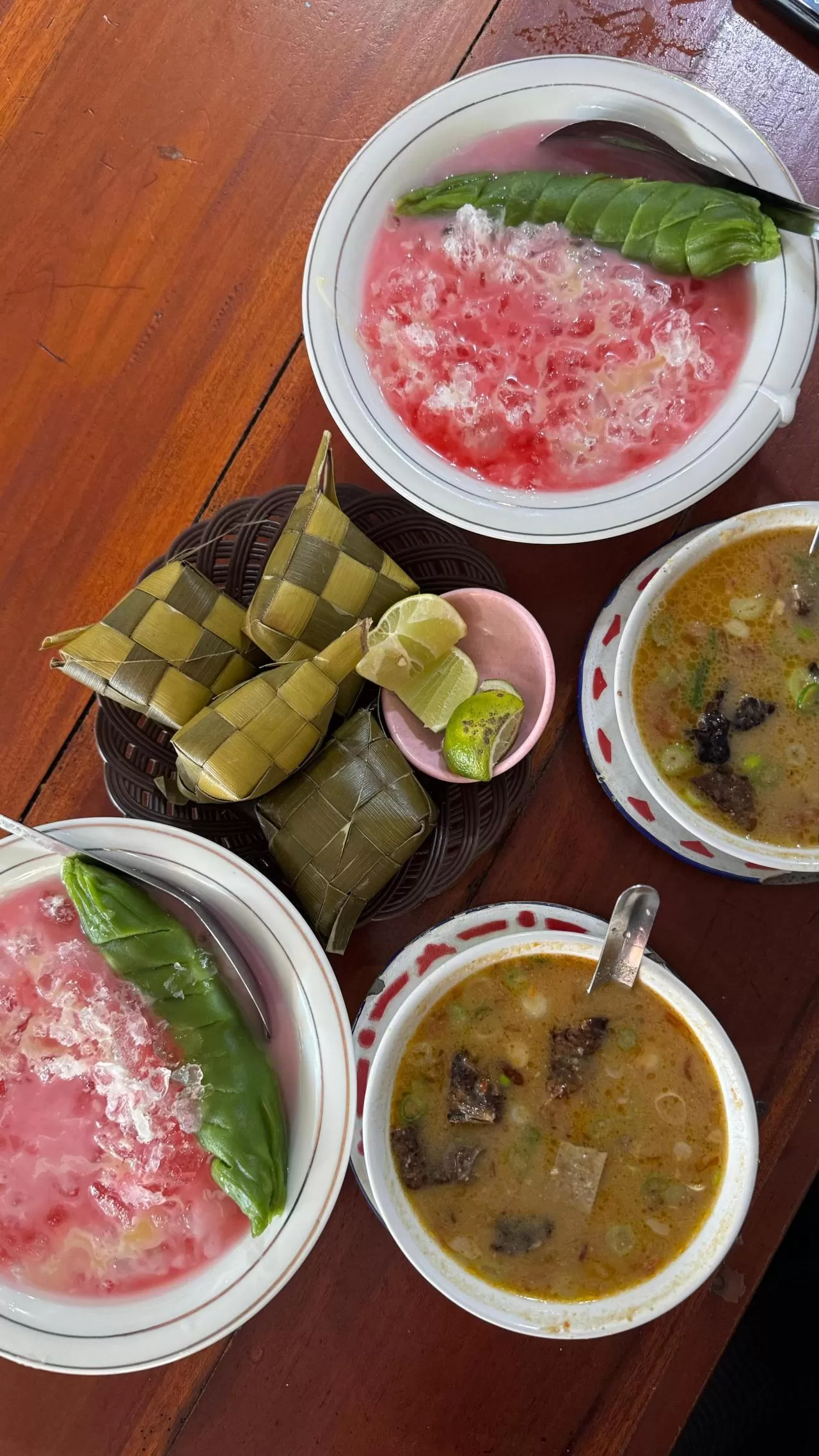 es pisang ijo (istimewa)