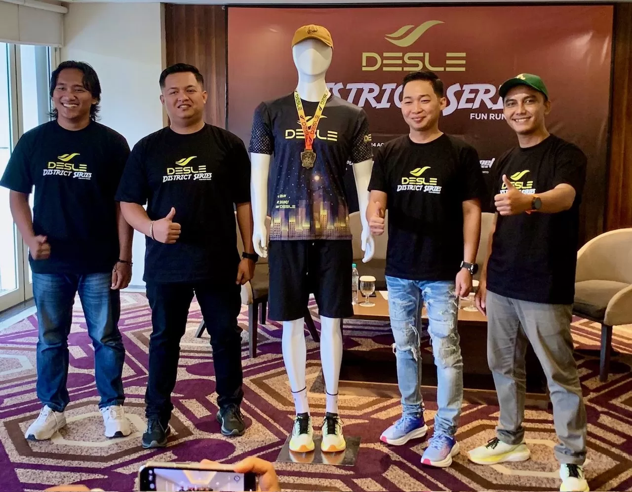 Desle saat kenalkan Seri Daerah (Harminanto)