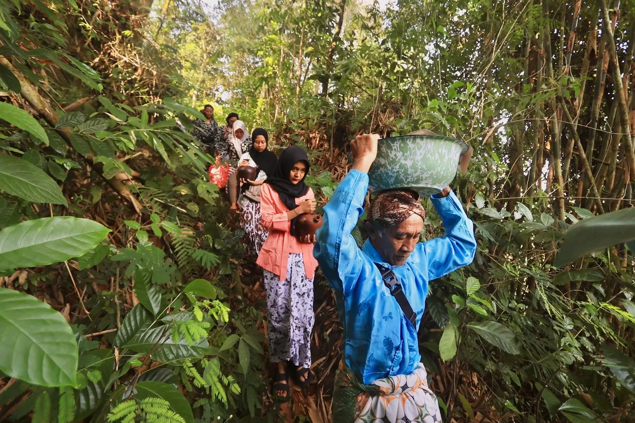 Warga laksanakan Merti Umbul (Ist)