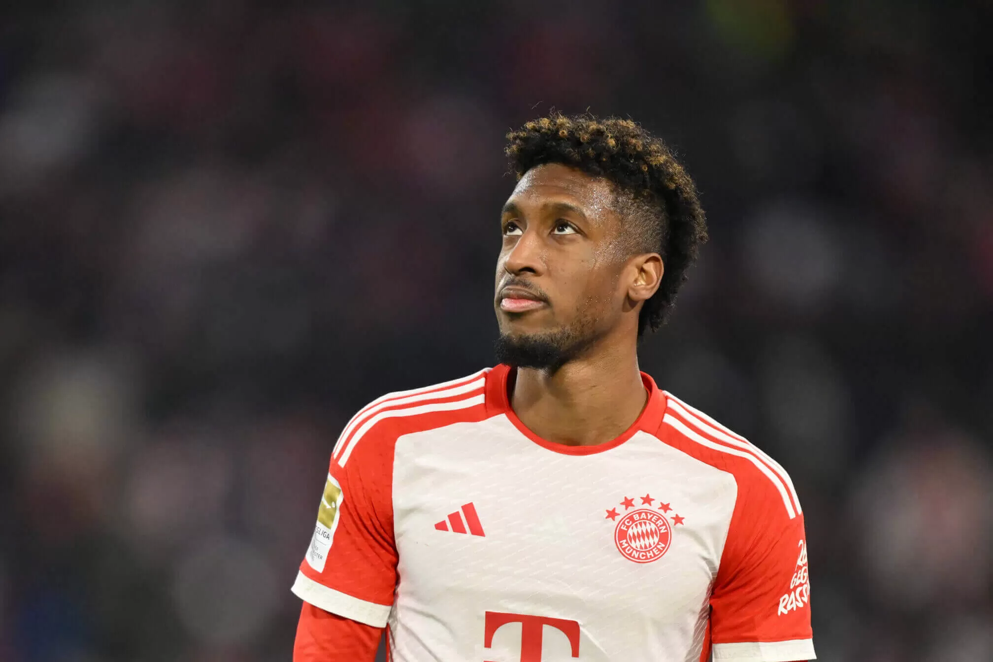  Kingsley Coman (29), pemain sayap milik Bayern Munchen, yang dipastikan akan bergabung dengan klub Al Nassr pada bursa transfer musim panas ini.  ((Sumber foto: The New York Times))