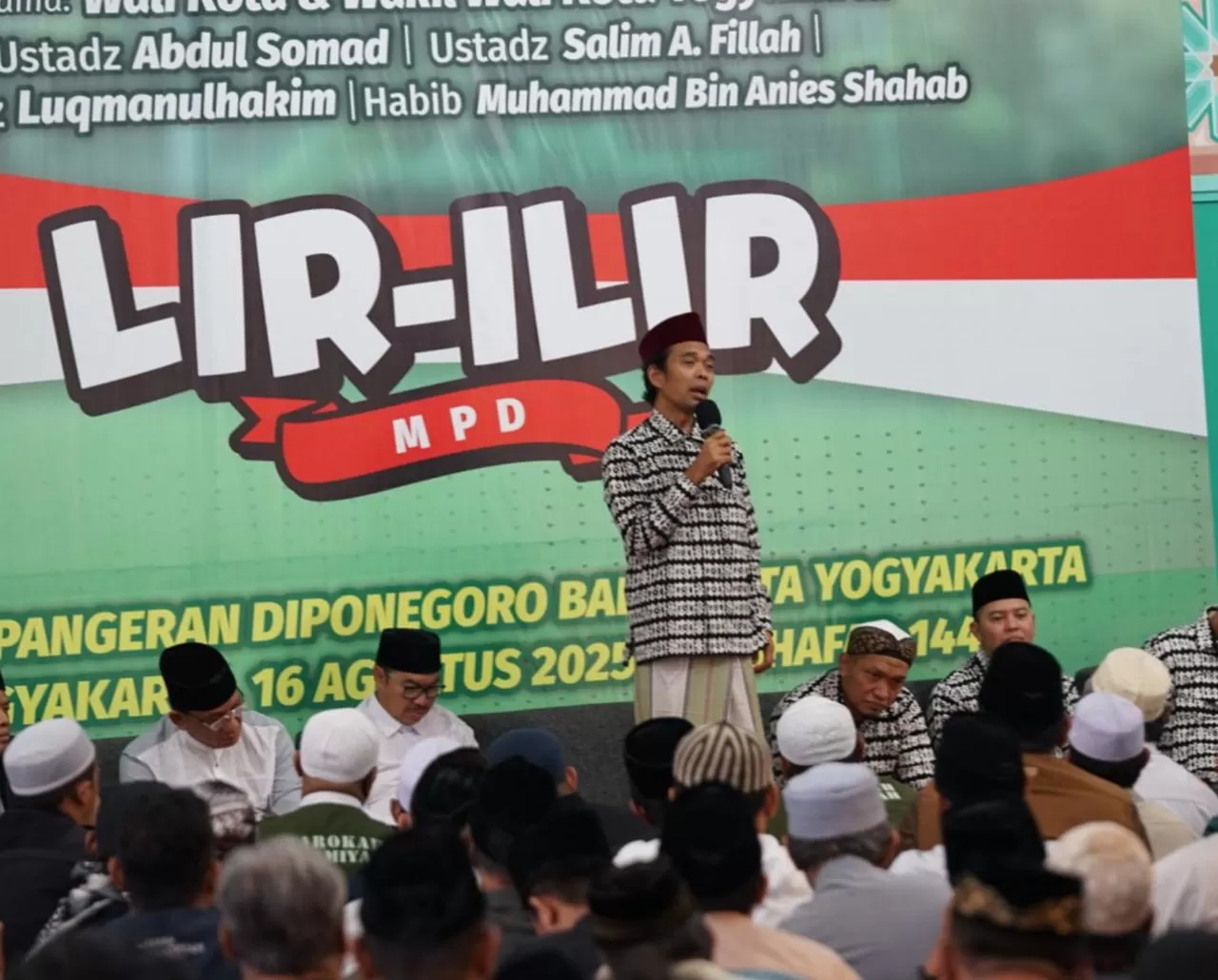 Kajian Akbar Safari Dakwah 'Lir-Ilir' bersama Ustadz Abdul Somad (Ist)