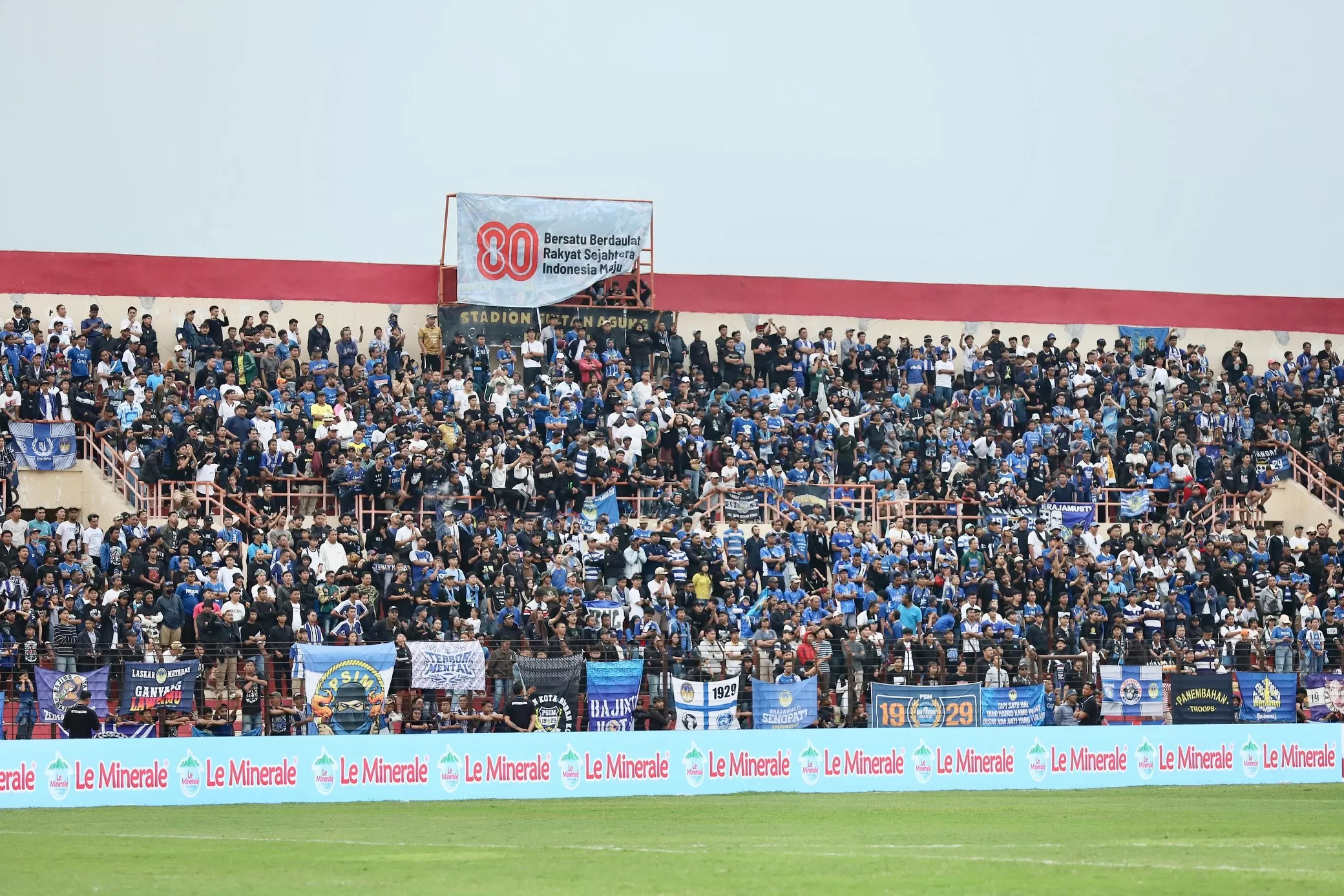 Suporter PSIM saat memberikan dukungan di SSA (Ist)