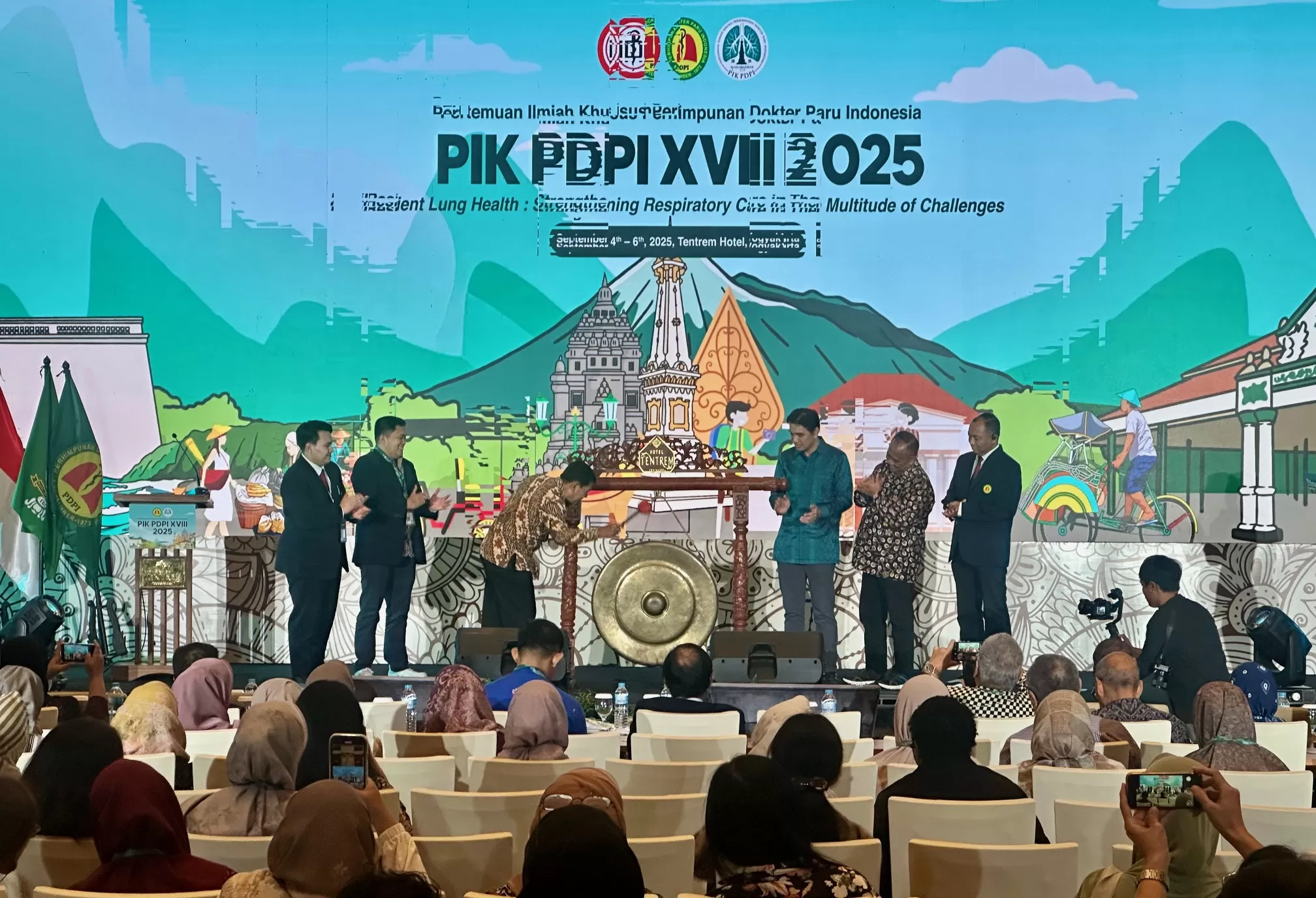  Pembukaan PIK PDPI XVII 2025 di Yogyakarta yang jadi ajang kumpul dokter paru se Indonesia (Harminanto)