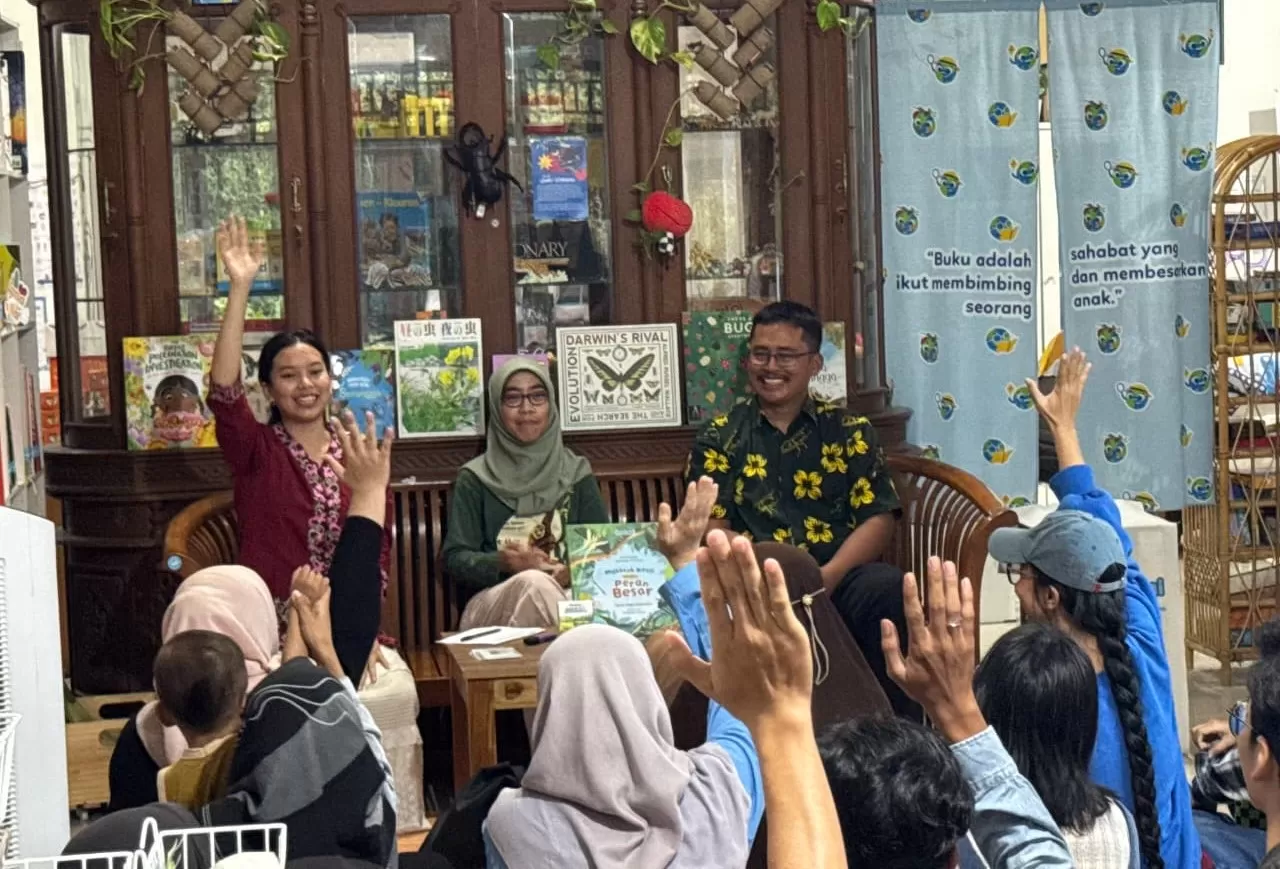 Penerbit Guru Bumi bersama Nusantara Wilderness mengadakan acara diskusi tentang serangga  (Foto: Istimewa)
