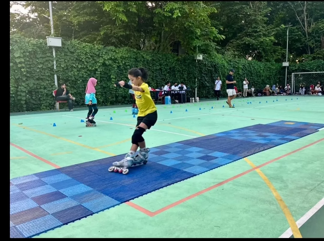 Peserta Jogja Battle Fun Rollerblade saat menjajal ketangkasan  ((Harminanto))