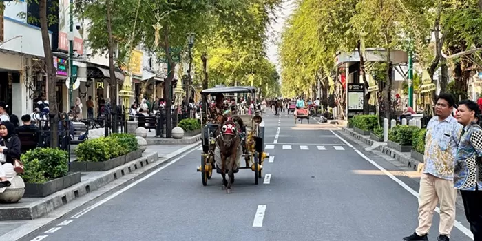 Suasana Malioboro tanpa kendaraan bermotor. (Harminanto)