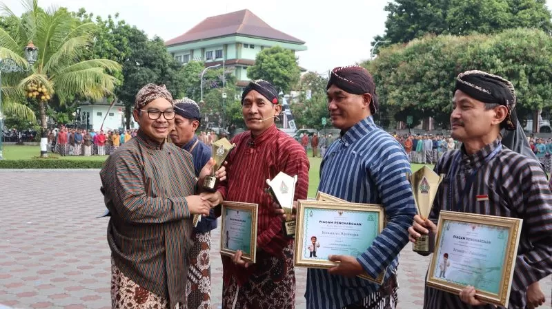 RW 10 Kelurahan Muja Muju menjadi bagian penting dari kesuksesan Kemantren Umbulharjo meraih Juara II Lomba Kebersihan Lingkungan 2025 (Foto: Istimewa)