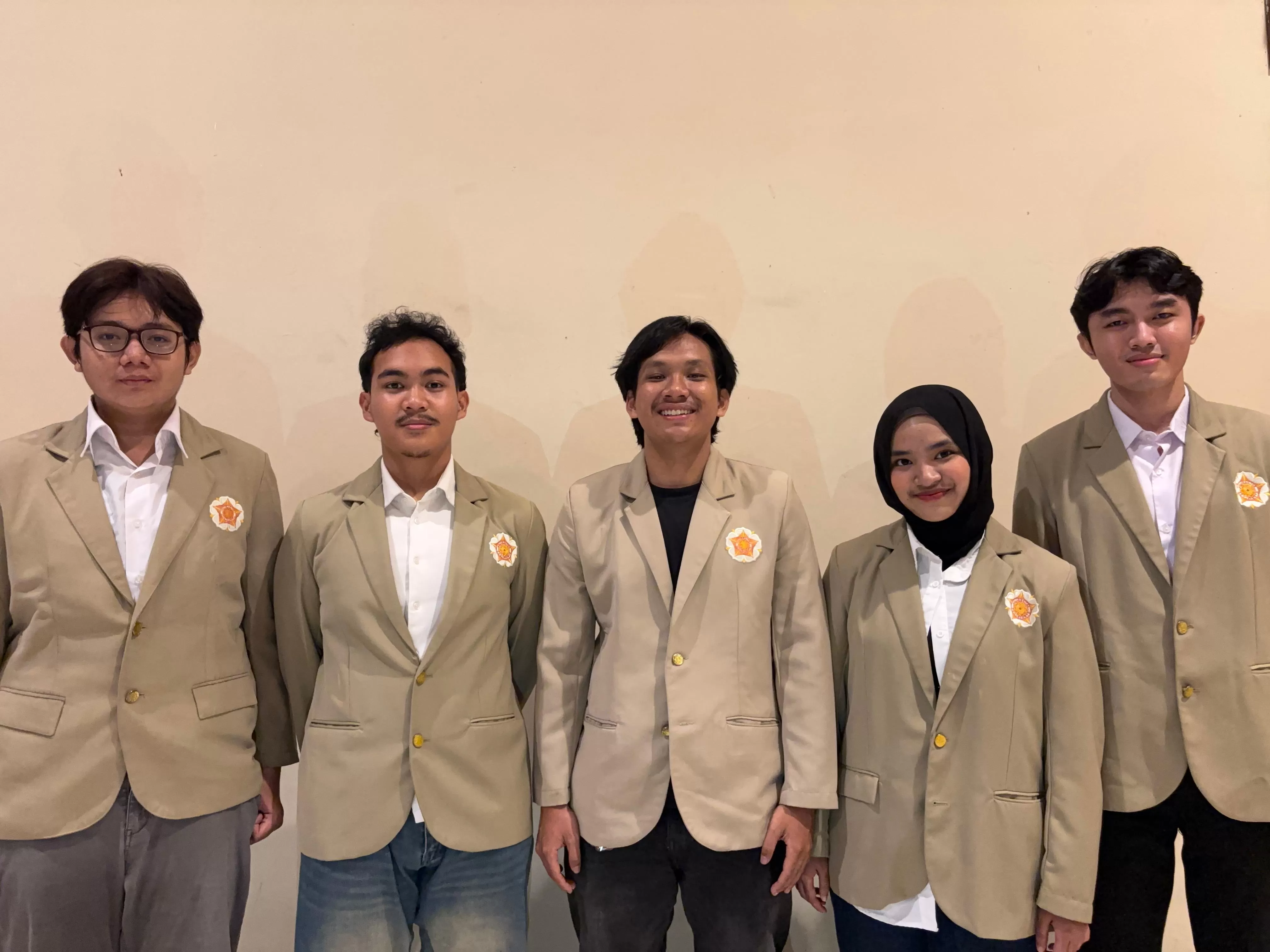  KR-Istimewa&nbsp; Tim PKM-KI UGM kembangkan inovasi Inkupets untuk hewan kesayangan&nbsp;