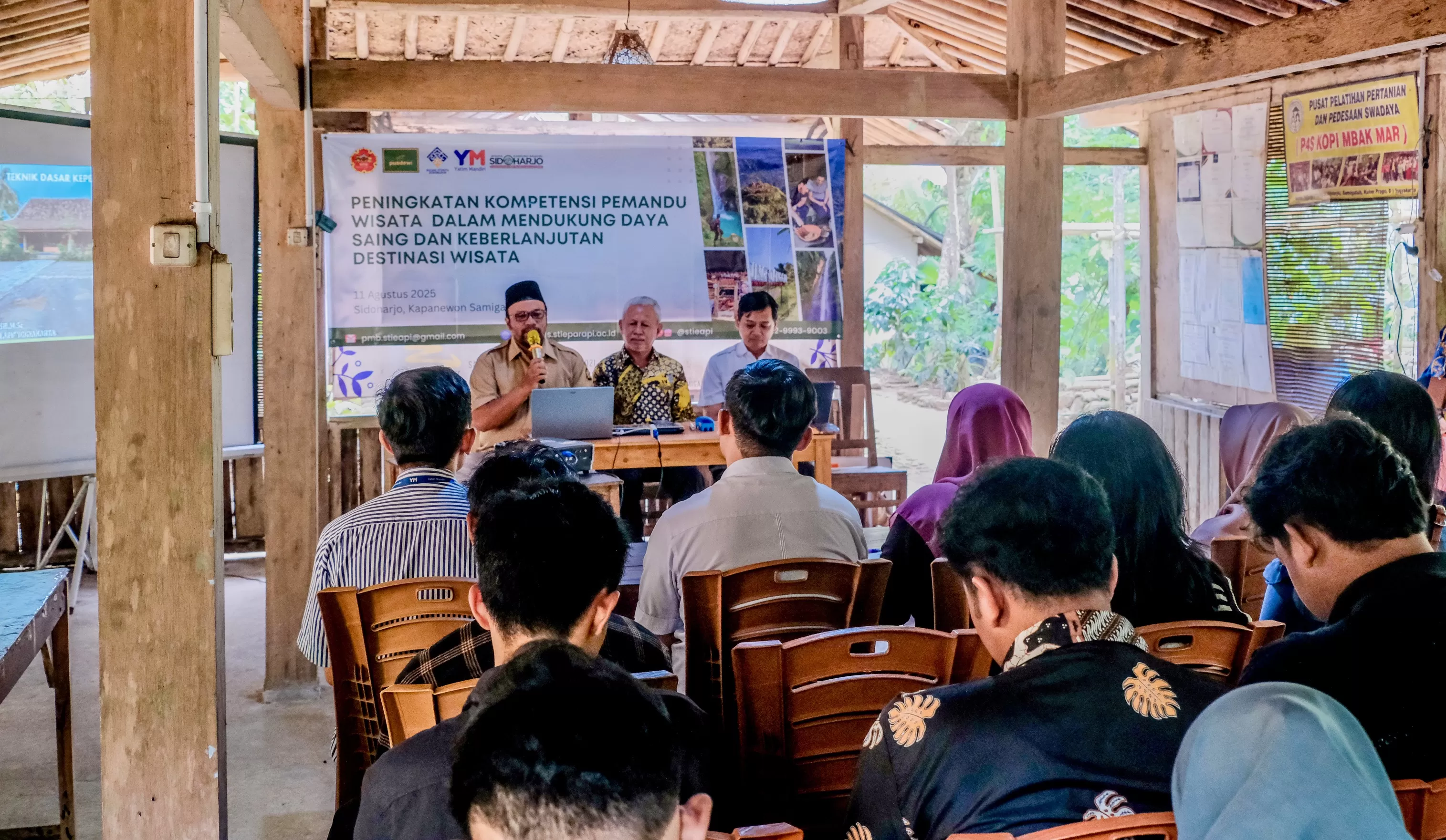 BOB dan STIE Pariwisata tingkatkan kompetensi pemandu wisata