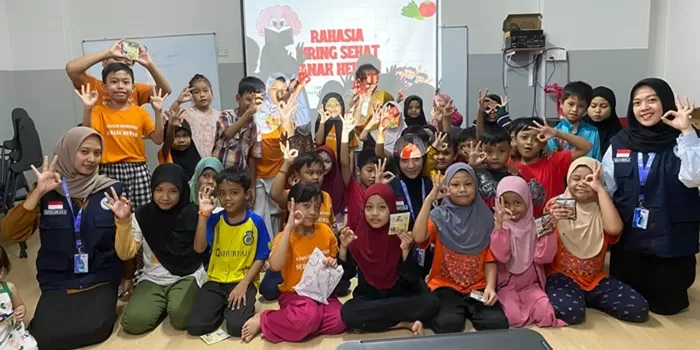 Mahasiswa KKN Internasional UAA Fakultas Kedokteran dan Ilmu-Ilmu Kesehatan Prodi Gizi dan Farmasi melaksanakan program kerja edukasi di Selangor, Malaysia. 