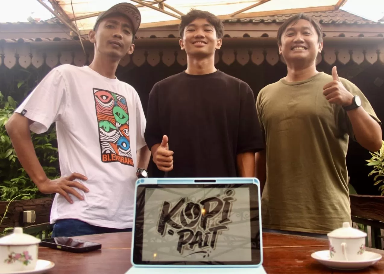 Dominicus Dion saat bercerita (ist) 