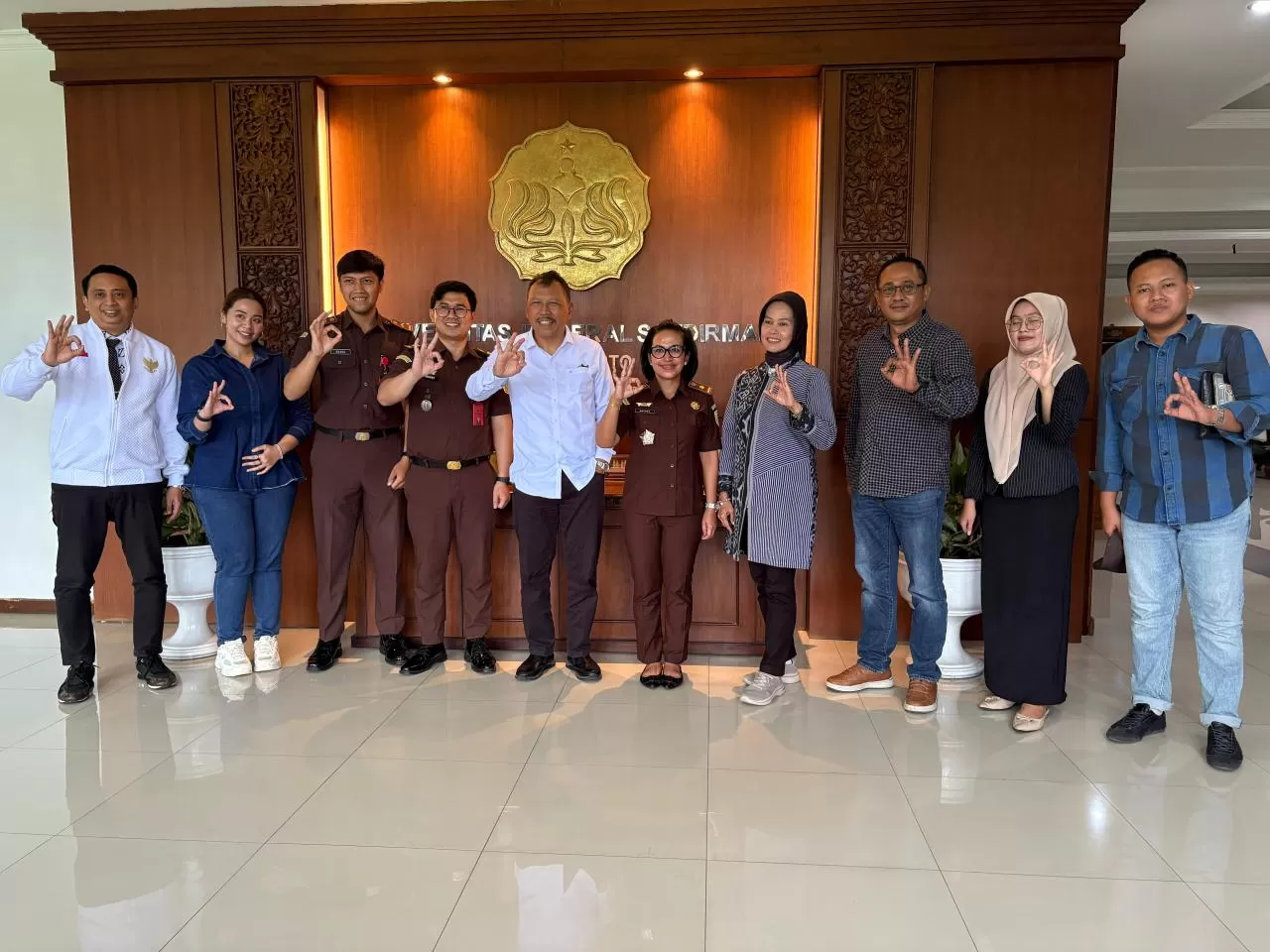 Kolaborasi Kejari Banyumas, Unsoed, dan Yayasan Tribhata (.(Foto: Driyanto))