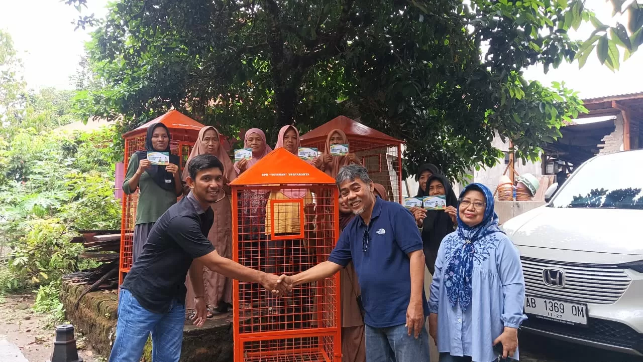 Tim  Pengabdian Masyarakat LPPM UPN  Dampingi Warga Jambon