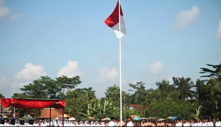 Ilustrasi upacara (Pixabay)   