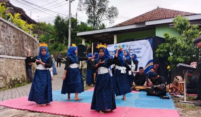 Tari Bendrong Lesung seni khas Cilegon (Istimewa)