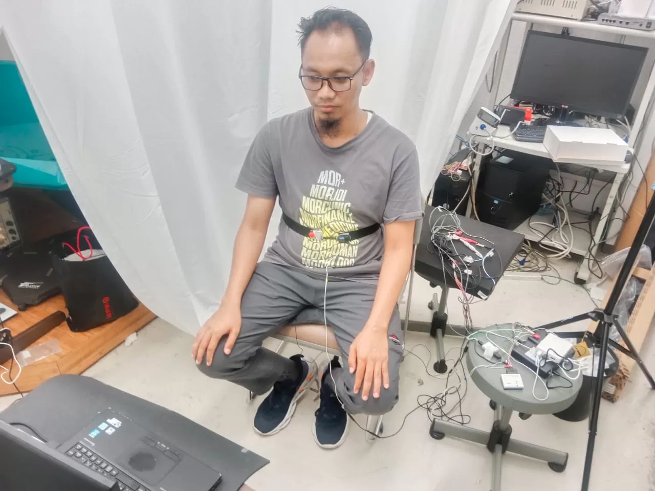 Pengambilan data, salah satu kegiatan di Igasaki Laboratorium dengan spesialisasi di bidang Biomedical Engineering. (Istimewa )