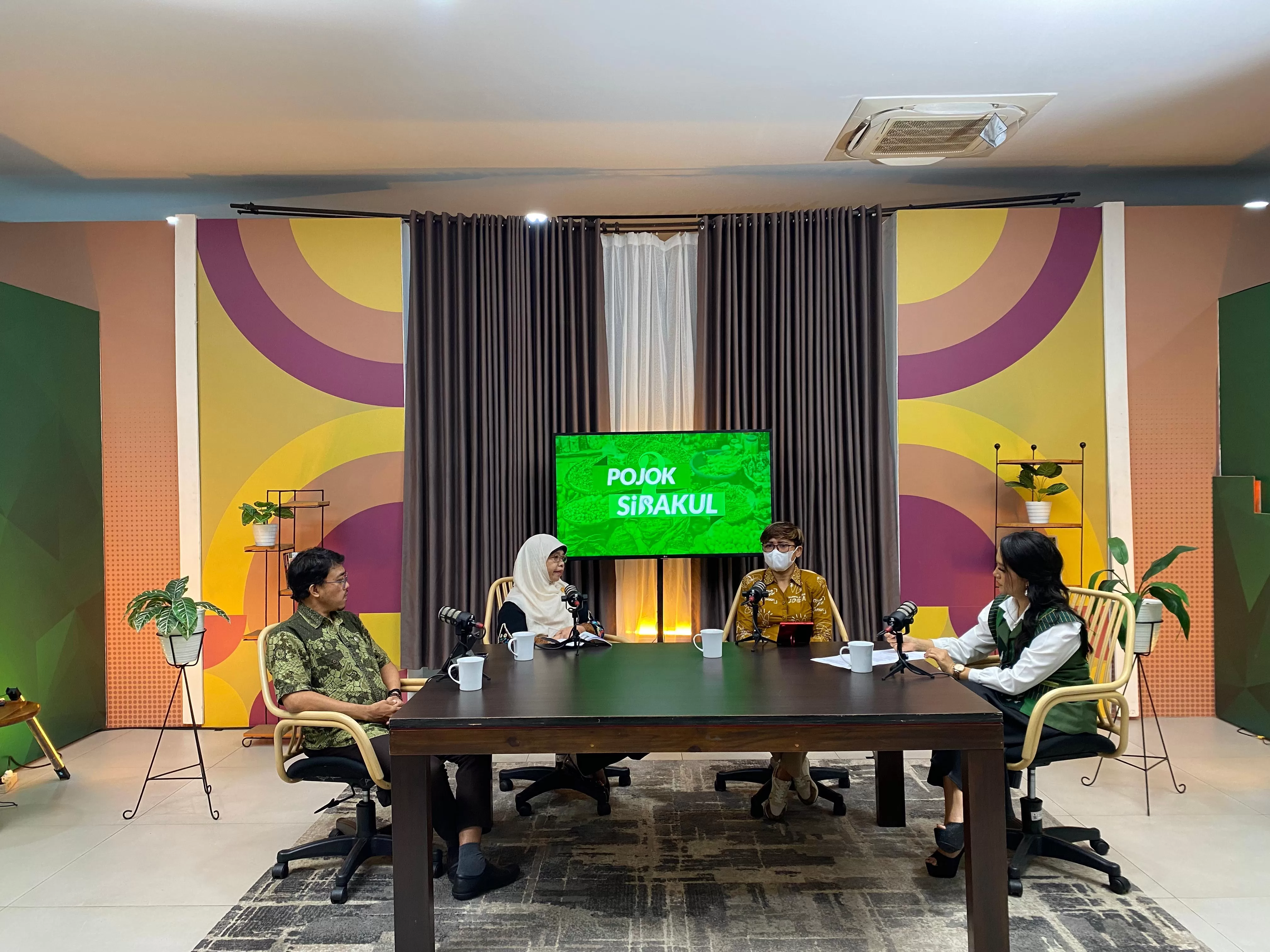 Talkshow Pojok Sibakul bertema 'Kolaborasi Lintas Sektor Membangun Digitalisasi Koperasi' (Istimewa)