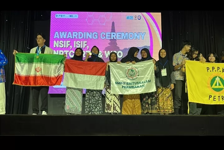 Tim SMPIT Baitussalam Prambanan dalam ISIF. ( (Istimewa))