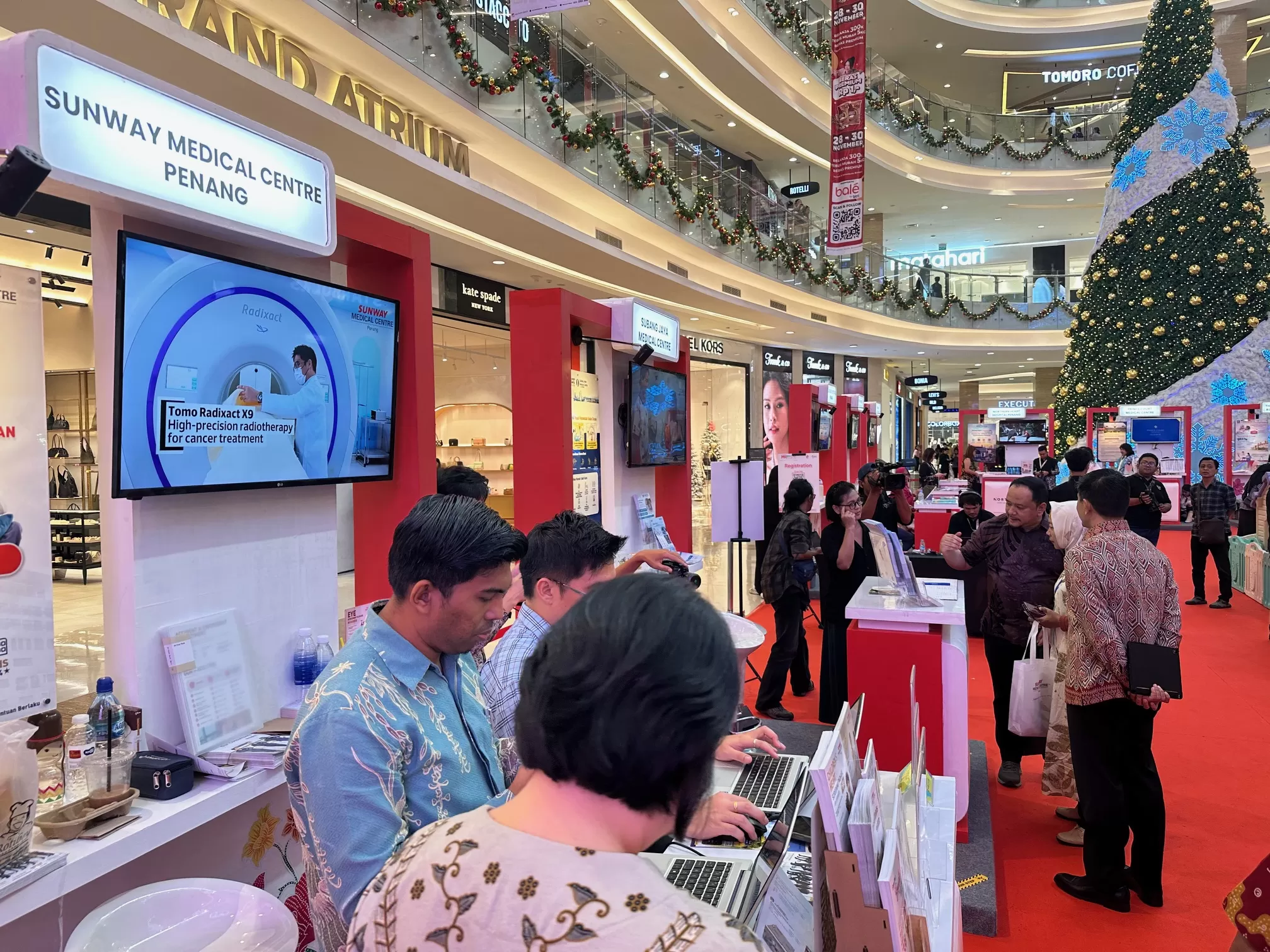 14 rumah sakit terkemuka Malaysia dekatkan diri ke masyarakat Yogyakarta di Pakuwonmall (Harminanto) 