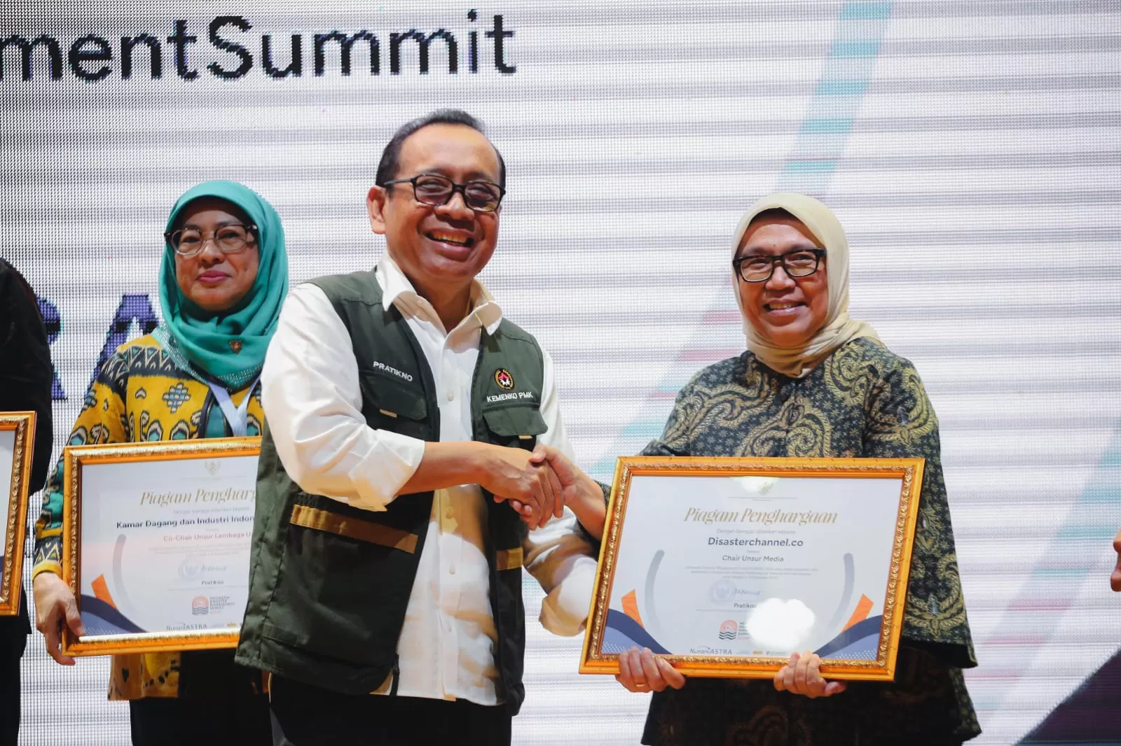 Plt Kepala Kesbangpol Dwi Cahyono membuka sosialisasi ( (Foto:Abdul Alim))