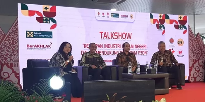 Talkshow dalam kegiatan business mathching gerakan bangga buatan Jogja.
