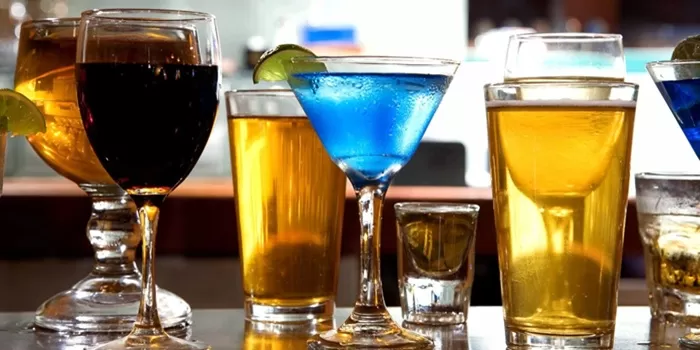 Gambar minuman beralkohol. (Sumber: Asset Gallup)   