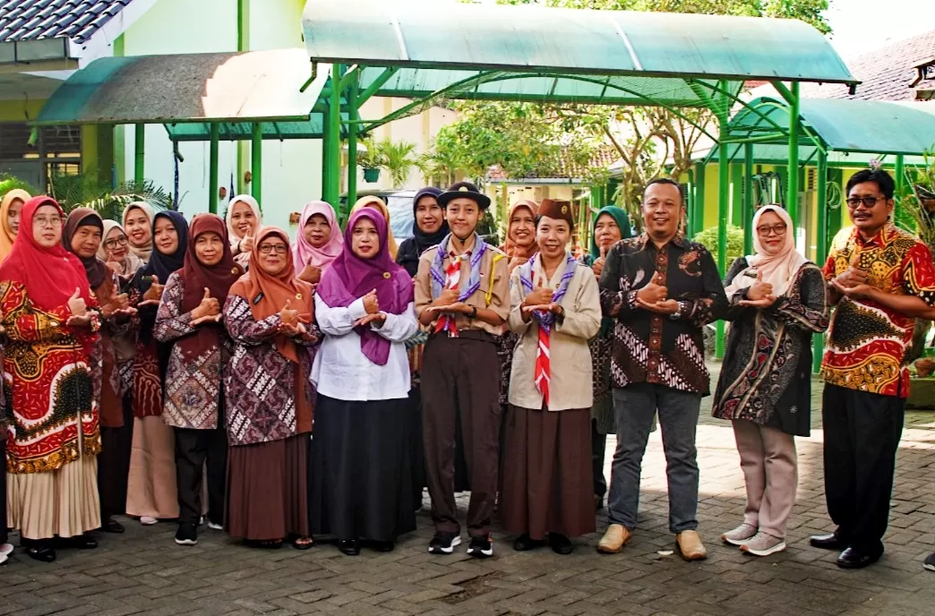 Pelepasan siswa SLBN 2 Bantul mengikuti  APR Scout Jamboree di Philipina  (Judiman)