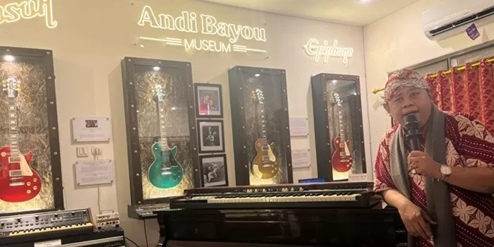 Pameran Arsip &lsquo;Beyond The Notes &ndash; Andi Bayou&rsquo; menghadirkan sebuah ruang perjumpaan antara manusia, bunyi, dan perjalanan batin di balik karya.