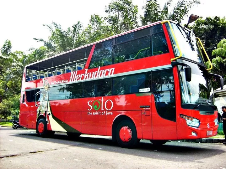 Bus Werkudara, salah satu transportasi bus double decker andalan di Kota Solo. (Foto: Visit Jawa Tengah)