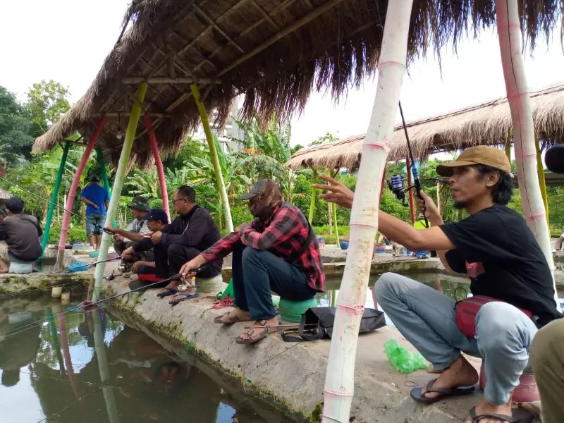 Suasana mancing Gerrsama (Foto; Istimewa)