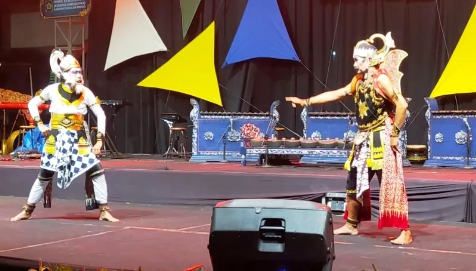 Pementasan Wayang Wong Humor menjadi bagian program inovatif 'Sigro Mentas' di Balai Kalurahan Sidomulyo, Pengasih, Kulonprogo.   (Ist)