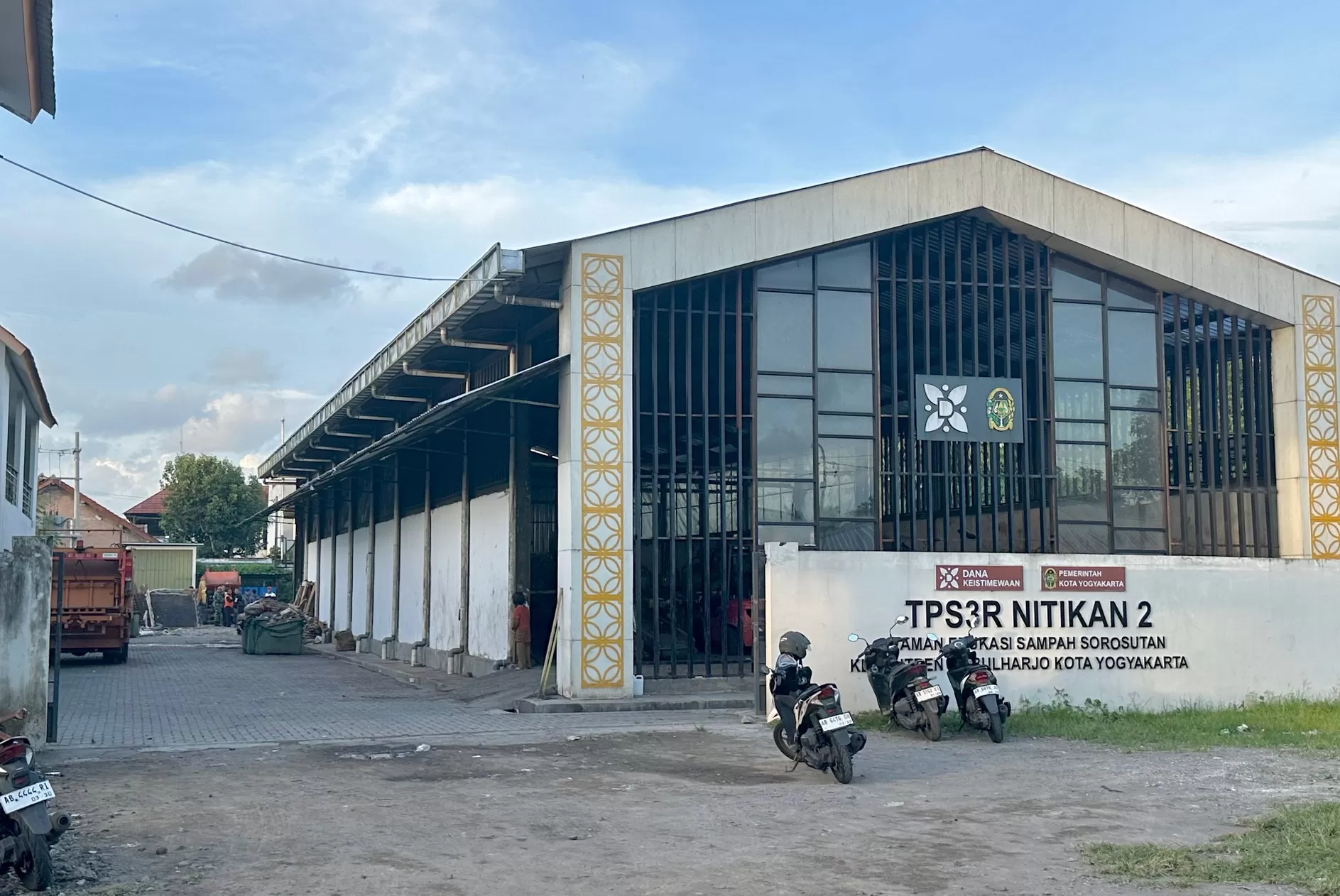 Lokasi TPS3R (UPS) Nitikan 2 yang didatangi warga Mendungan karena sebabkan bau tak sedap (Harminanto)