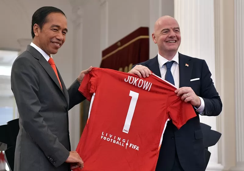 Jokowi bakal beri tanda jasa kepada Presiden FIFA Gianni Infantino.  (FOTO: Dok. Setkab)