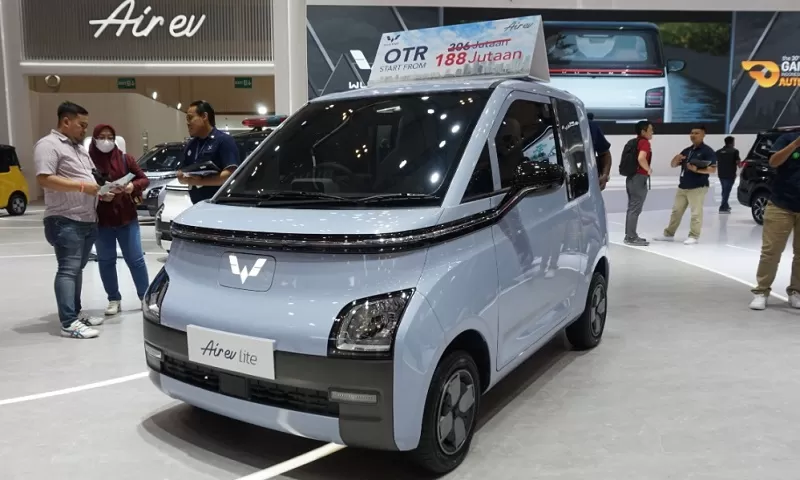 Mobil listrik Wuling Air ev Lite, Standard Range dan Long Range mengaspal di Indonesia, ini spesifikasinya.  (FOTO: Dok. Wuling )