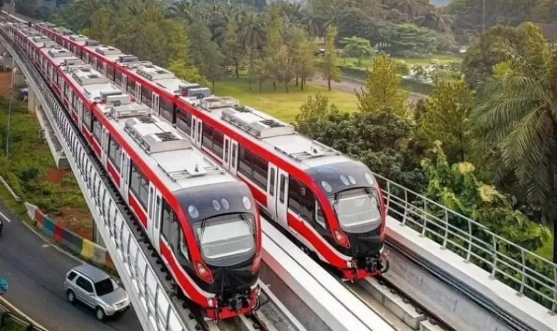 LRT Jabodebek yang baru saja diresmikan telah mendapat keluhan penumpang.  (FOTO: Dok. LRT)