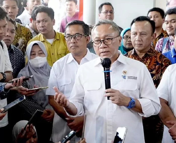 Mendag Zulkifli Hasan dipusat grosir Asemka, Jakarta Barat. (Foto: Instagram @zul.hasan)